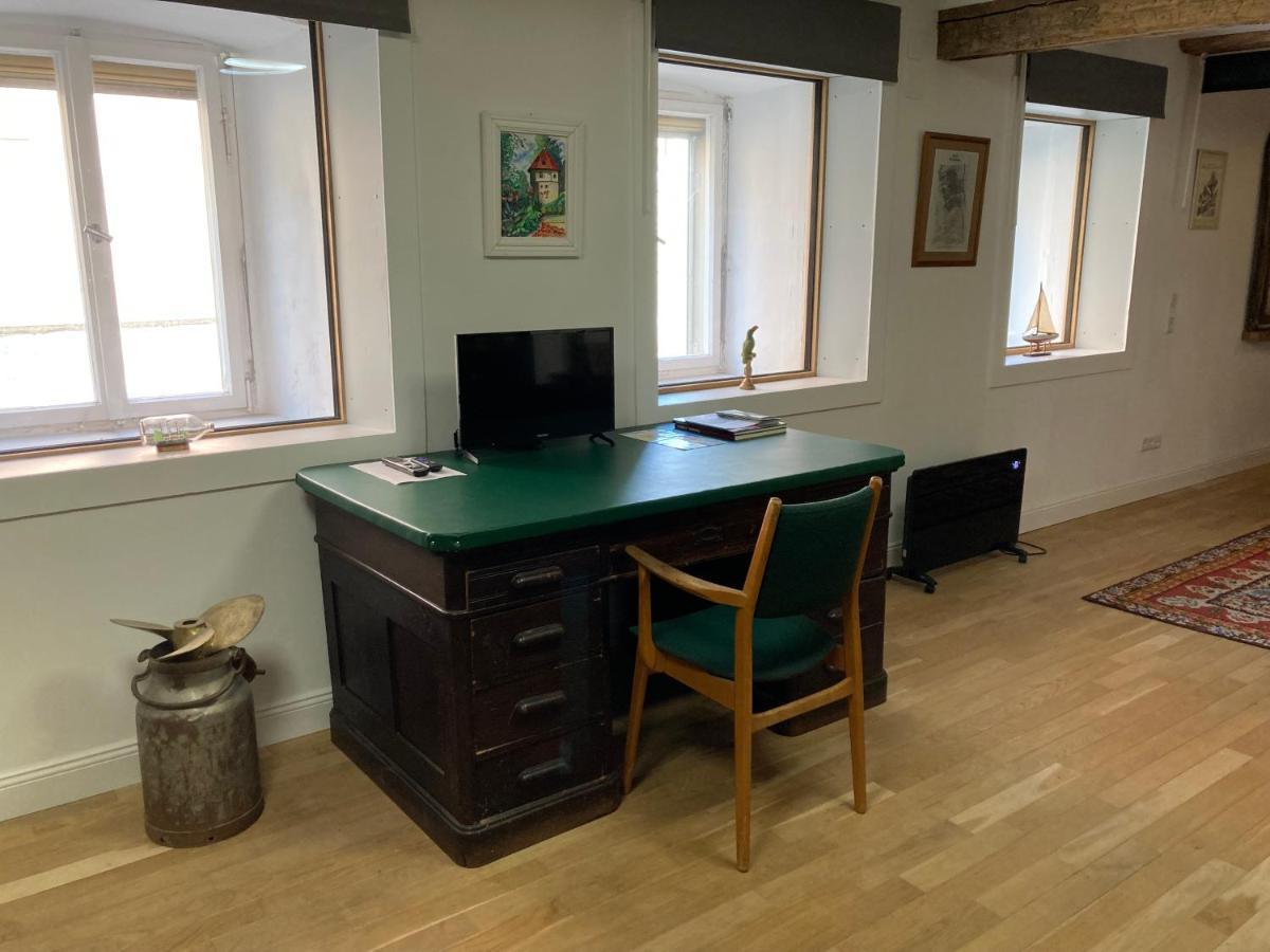 Wunderschoene Ferienwohnung In Winterhausen Mit Kueche, Bad Und Piano Eksteriør billede
